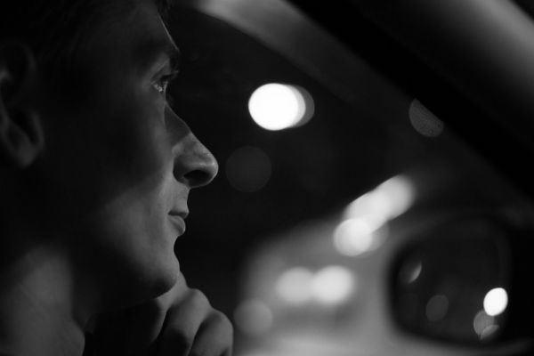 Dämmerungssehen, Blendempfindlichkeit und Nachtsehsimulation